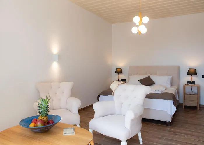 Lazarou Platis Gialos (Sifnos)